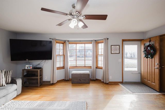 311 S Wisconsin Avenue, Muscoda, WI 53573