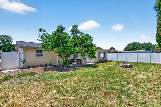 7221 CASTANEA DRIVE, Port Richey, FL 34668