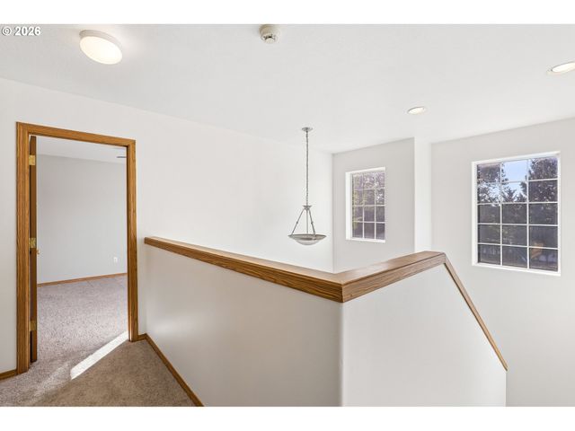 773 Nw FOREST CREEK Dr, Hillsboro, OR 97124