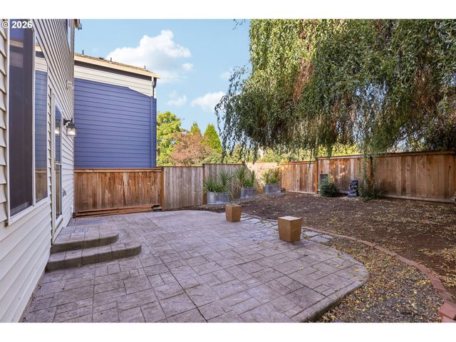 773 Nw FOREST CREEK Dr, Hillsboro, OR 97124