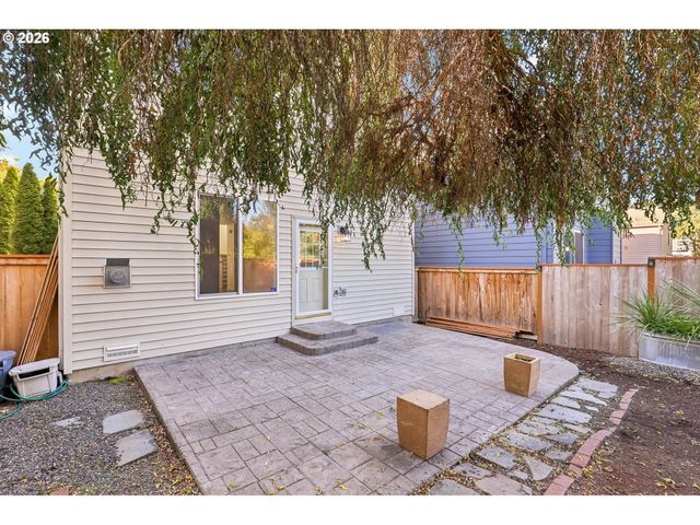 773 Nw FOREST CREEK Dr, Hillsboro, OR 97124