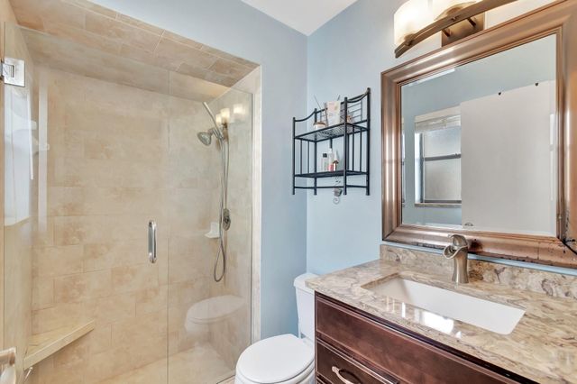 5065 Arbor Glen Cir, Lake Worth, FL 33463