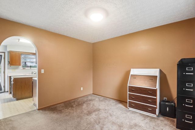 16 W Fieldstone, Etna, OH 43062