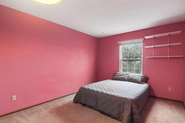 16 W Fieldstone, Etna, OH 43062