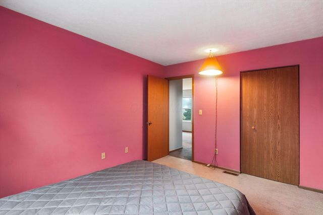 16 W Fieldstone, Etna, OH 43062