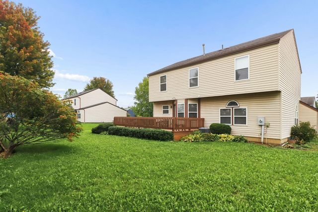 16 W Fieldstone, Etna, OH 43062