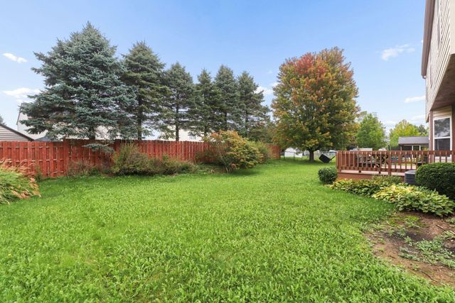 16 W Fieldstone, Etna, OH 43062