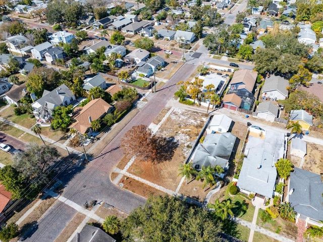 2555 BURLINGTON AVENUE N, St Petersburg, FL 33713