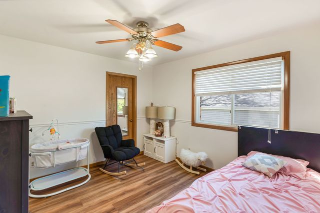 1003 Wesley Drive, Crystal Lake, IL 60014
