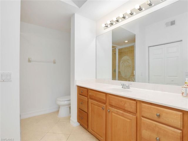 1882 Tarpon Bay DR S 2, Naples, FL 34119