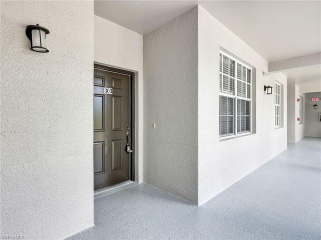 1882 Tarpon Bay DR S 2, Naples, FL 34119