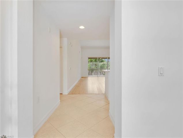 1882 Tarpon Bay DR S 2, Naples, FL 34119