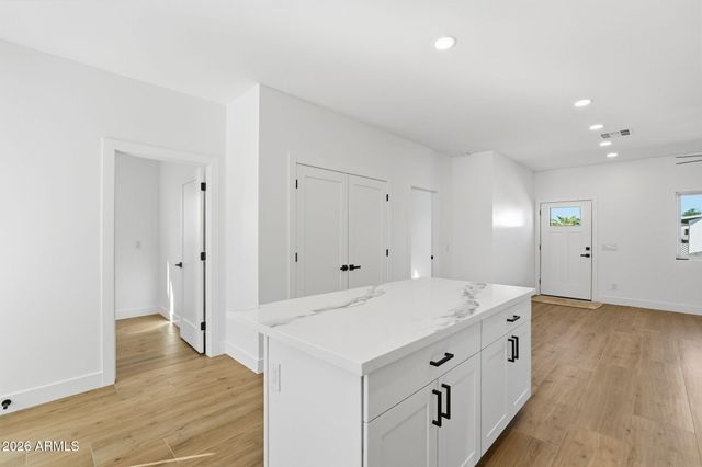 1932 W Gregory Street, Apache Junction, AZ 85120