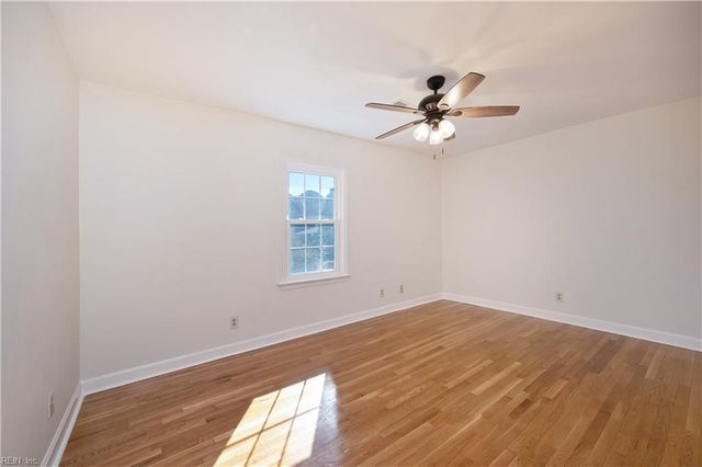 8957 River CRES, Suffolk, VA 23433