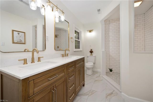 8957 River CRES, Suffolk, VA 23433