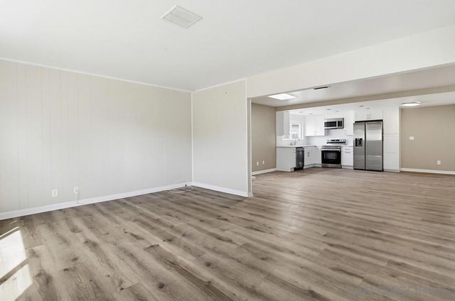 6390 Belle Glade Ave, San Diego, CA 92119