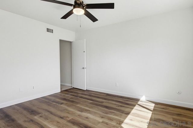 6390 Belle Glade Ave, San Diego, CA 92119