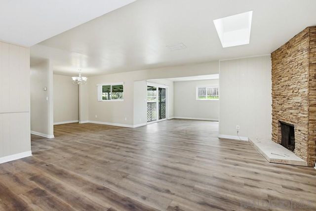 6390 Belle Glade Ave, San Diego, CA 92119