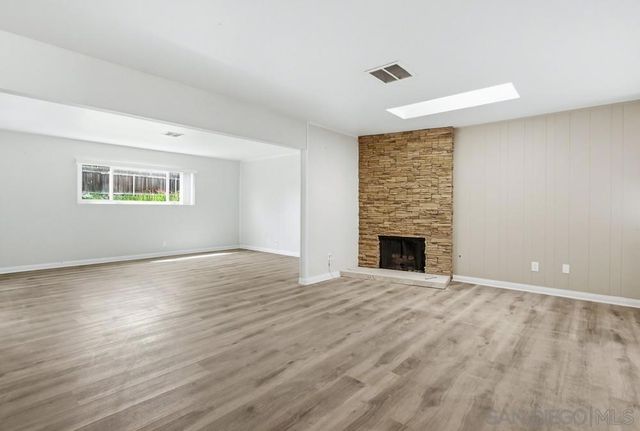 6390 Belle Glade Ave, San Diego, CA 92119
