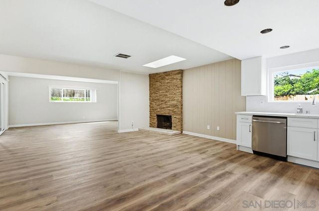 6390 Belle Glade Ave, San Diego, CA 92119