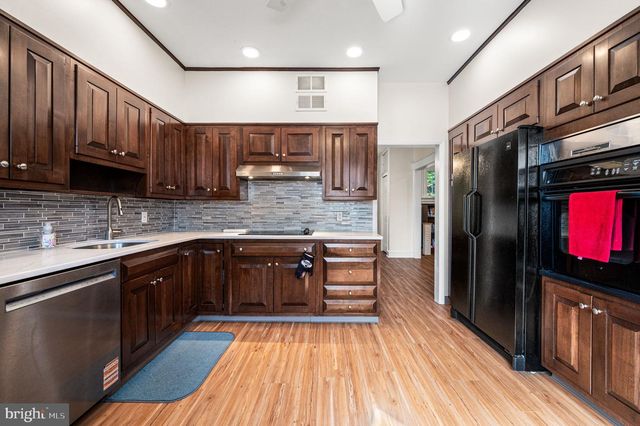 148 HOLME AVE, Elkins Park, PA 19027