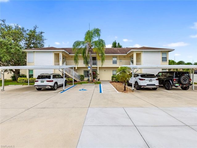 10261 Maddox LN 513, Bonita Springs, FL 34135