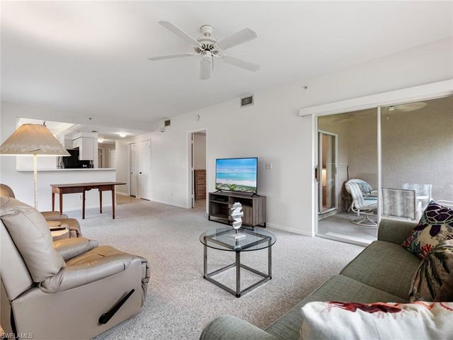 10261 Maddox LN 513, Bonita Springs, FL 34135