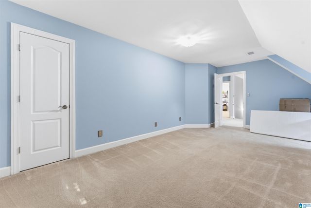 3918 SPRING VALLEY ROAD, Birmingham, AL 35223