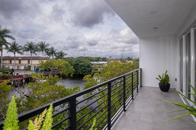 2900 NE 12th Terrace 14, Oakland Park, FL 33334