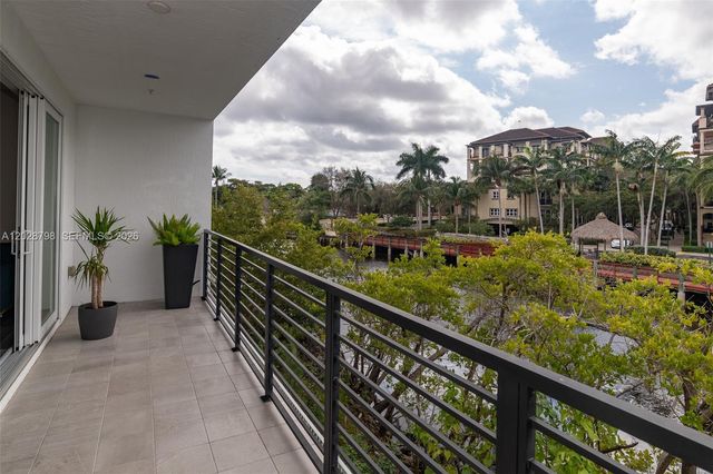 2900 NE 12th Terrace 14, Oakland Park, FL 33334