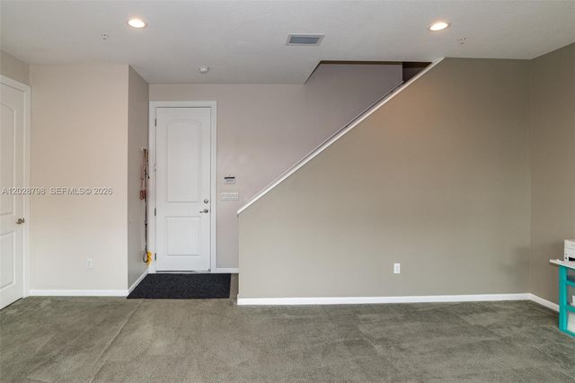 2900 NE 12th Terrace 14, Oakland Park, FL 33334