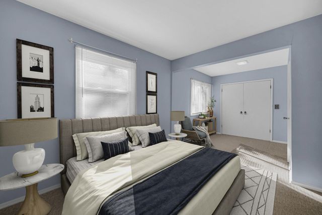 25 E Hoehn Street, Wheatfield, IN 46392