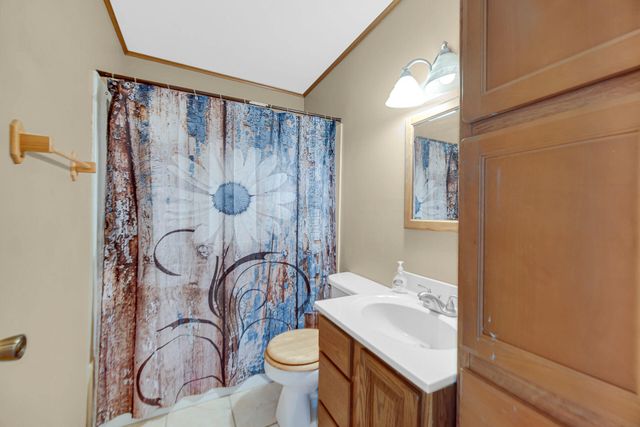 25 E Hoehn Street, Wheatfield, IN 46392