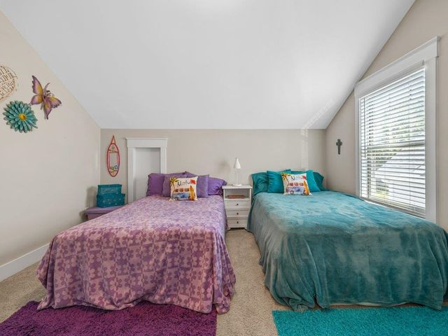 576 Serendipity Ln, Spartanburg, SC 29301