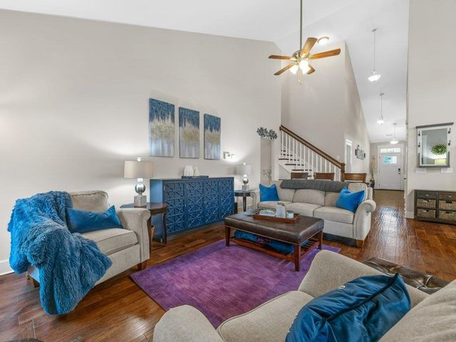 576 Serendipity Ln, Spartanburg, SC 29301