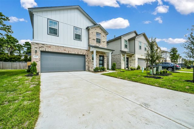 8642 Blueberry Ash Street, Magnolia, TX 77354