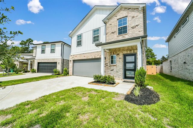 8642 Blueberry Ash Street, Magnolia, TX 77354