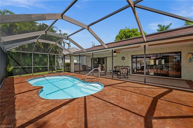 5028 Pelican BLVD, Cape Coral, FL 33914