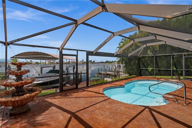 5028 Pelican BLVD, Cape Coral, FL 33914