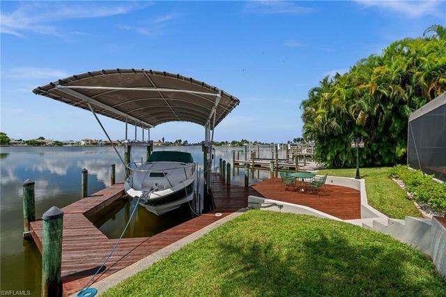 5028 Pelican BLVD, Cape Coral, FL 33914