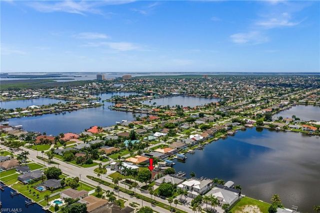 5028 Pelican BLVD, Cape Coral, FL 33914