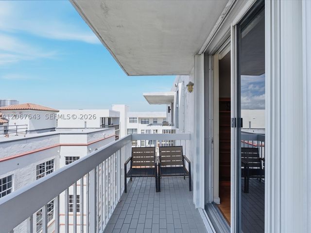 3588 Collins Ave 504, Miami Beach, FL 33140