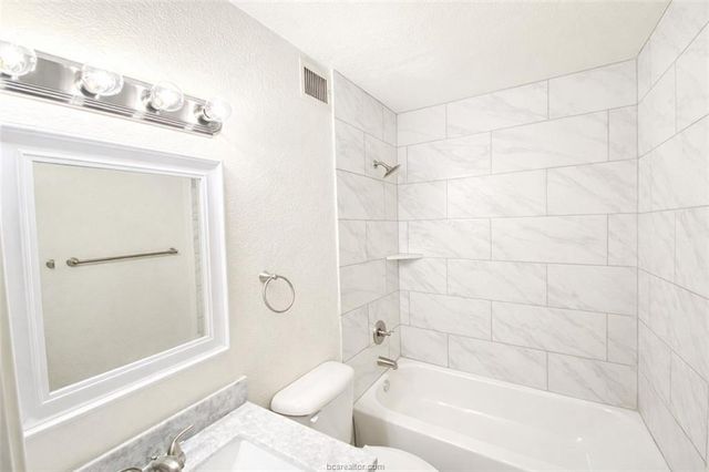 515 Southwest Pkwy 103, College Station, TX 77840