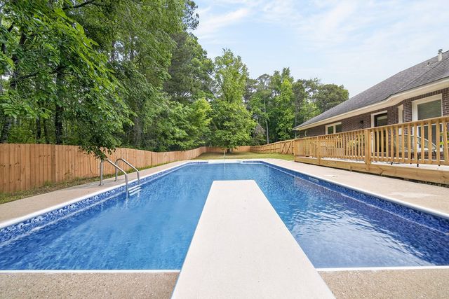 9181 Midland Woods Drive, Columbus, GA 31820