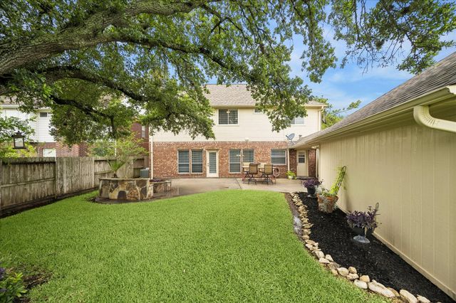 16715 Colony Terrace Drive, Sugar Land, TX 77479