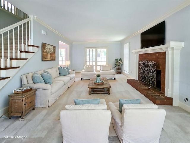 300 Farm Track, Roswell, GA 30075