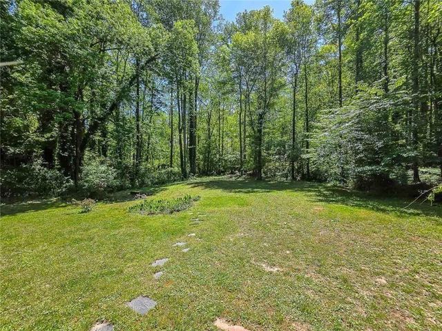 300 Farm Track, Roswell, GA 30075