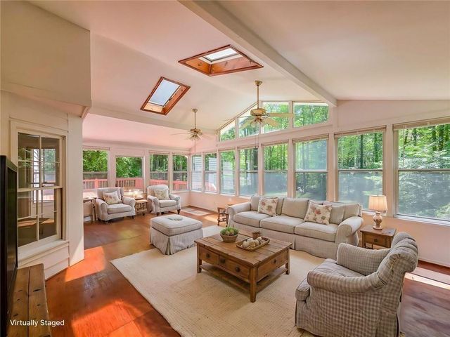 300 Farm Track, Roswell, GA 30075