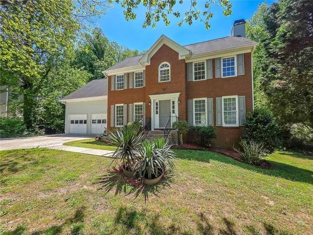 300 Farm Track, Roswell, GA 30075