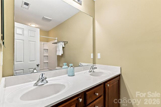 4829 Grier Farm Lane, Charlotte, NC 28270